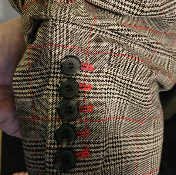 1. State Women's Brown Plaid Blazer - Picture 6 of 6